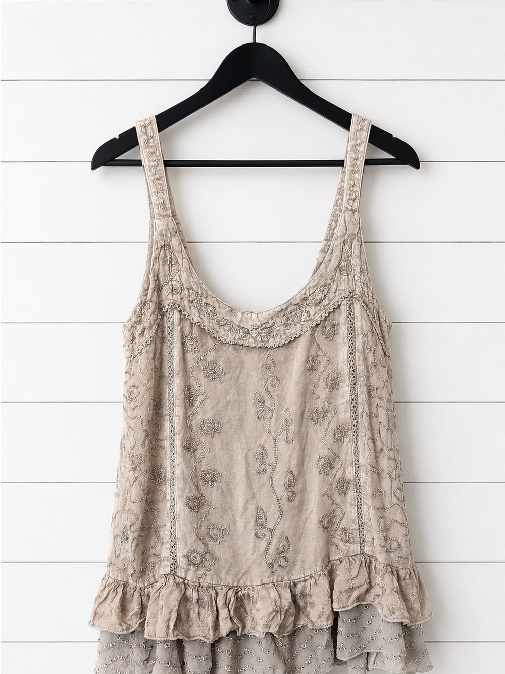 Junie Embroidered tank Top Neutral Beige